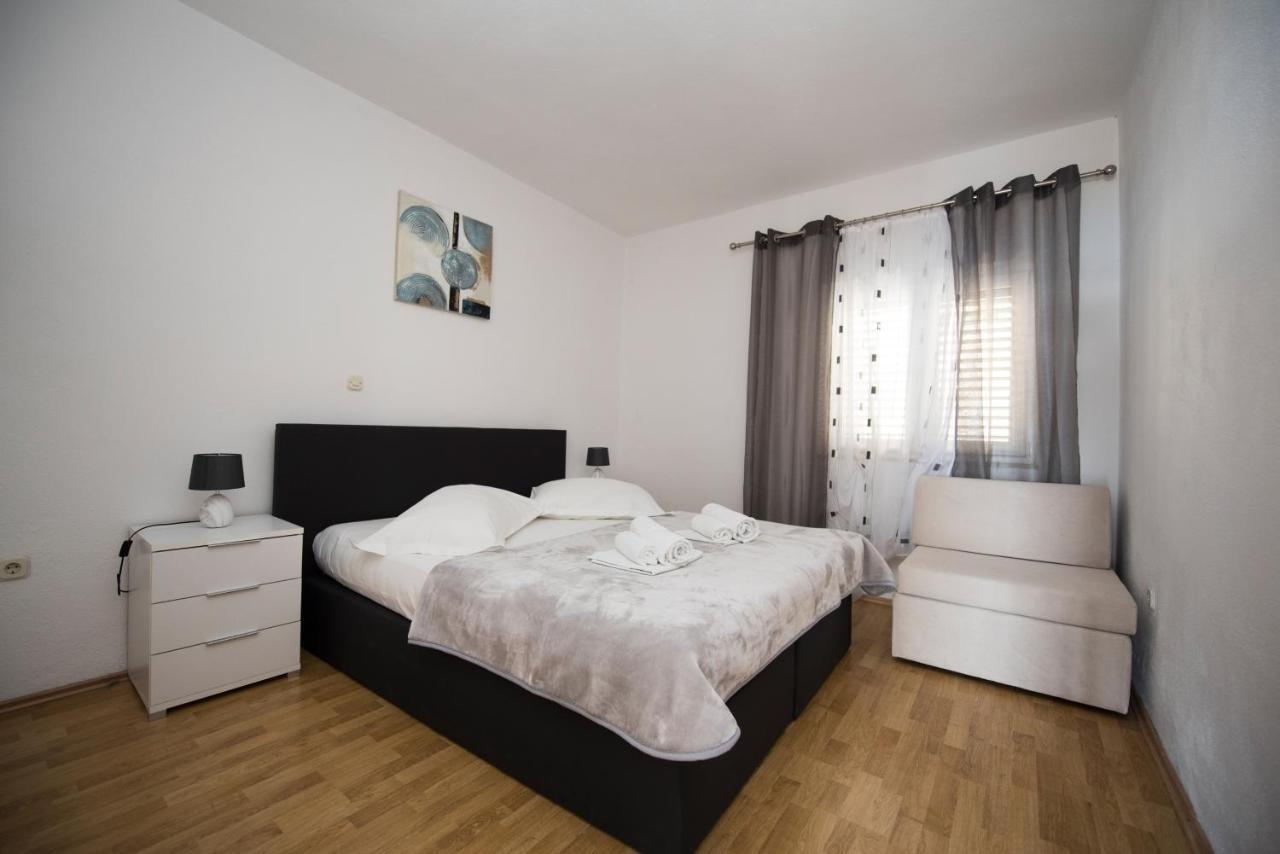 Apartment Brela 16603B ภายนอก รูปภาพ